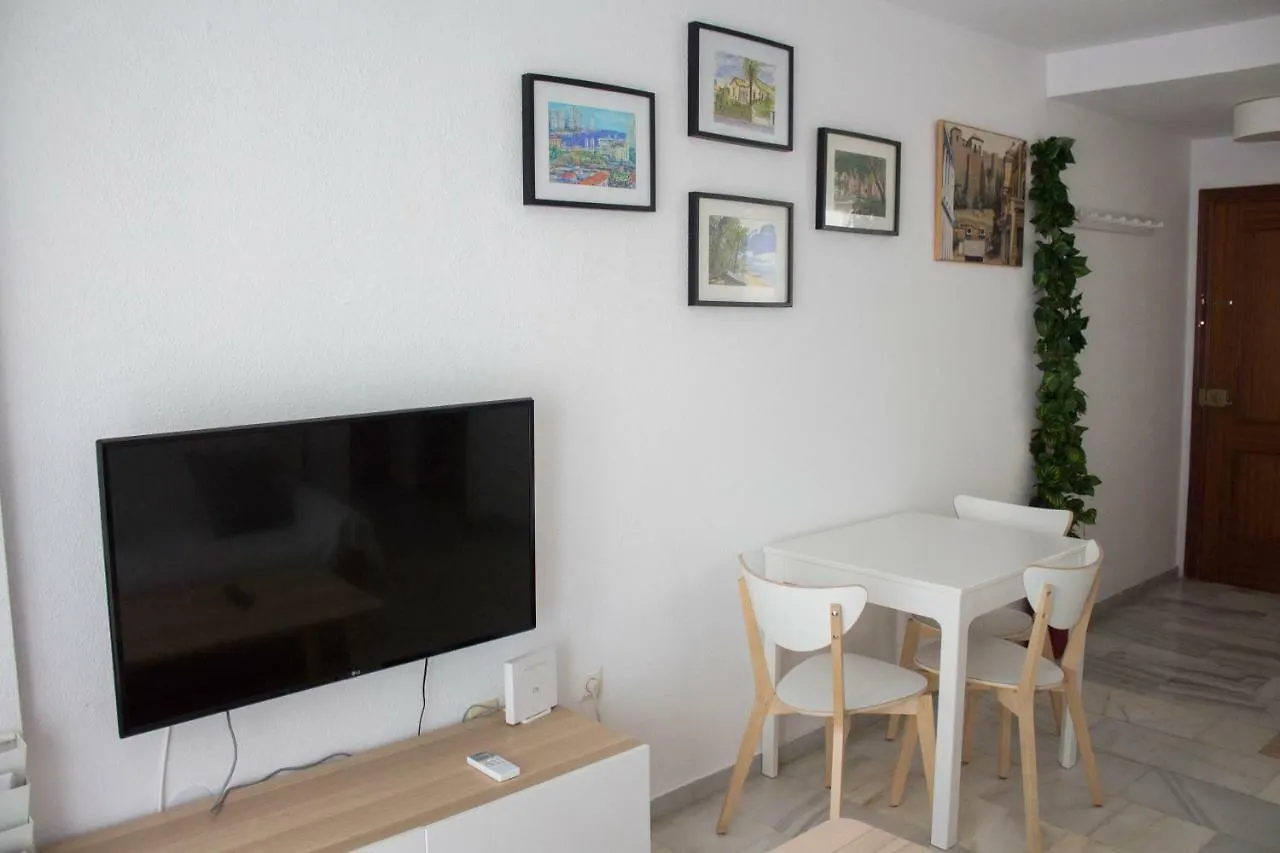 centrico apartamento nuevo, zona corte ingles Málaga España