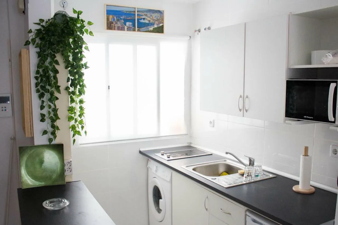 Centrico Apartamento Nuevo, Zona Corte Ingles Малага 0*,